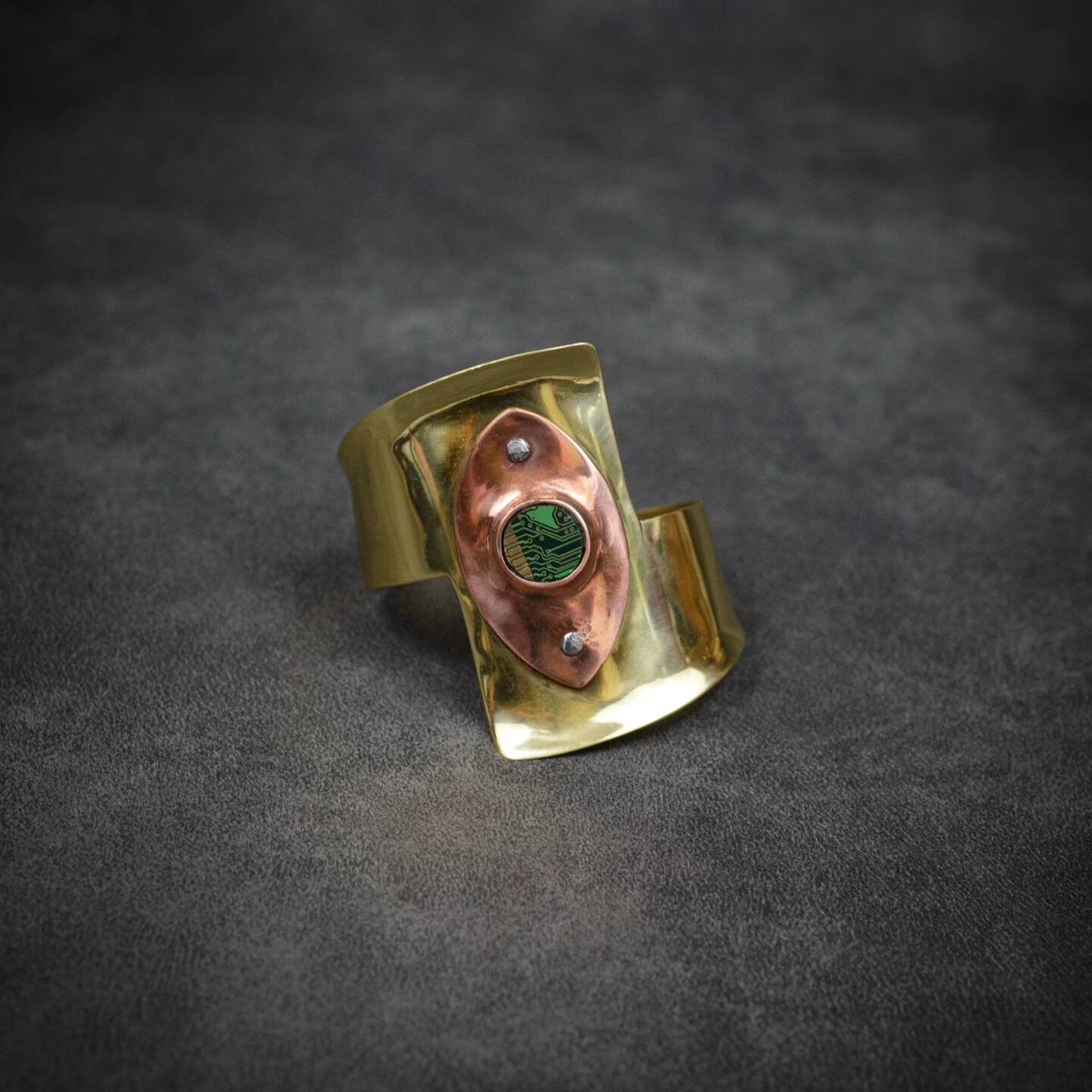 Manchette Œil Électronique