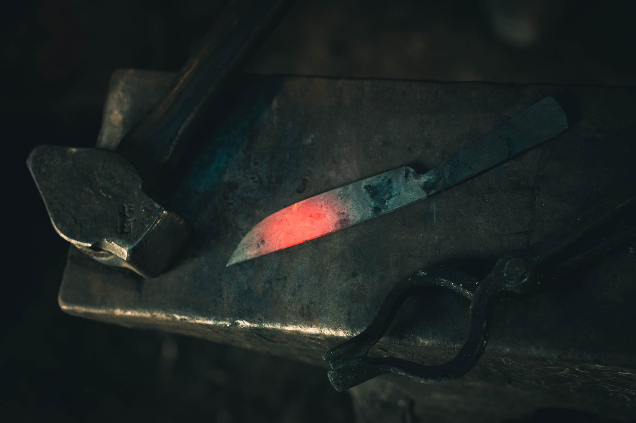 couteaux en fin de processus de forge