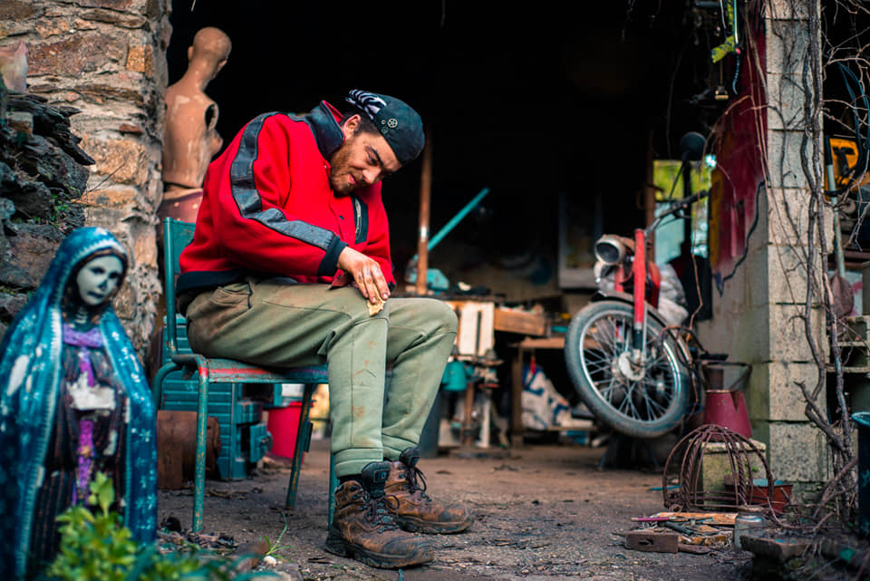 sanding the handle (finishing) part 3